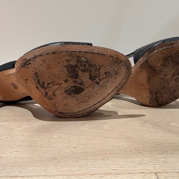 Alice + Olivia black leather d’Orsay peep toe heels, 8.5 - Picture 4 of 4